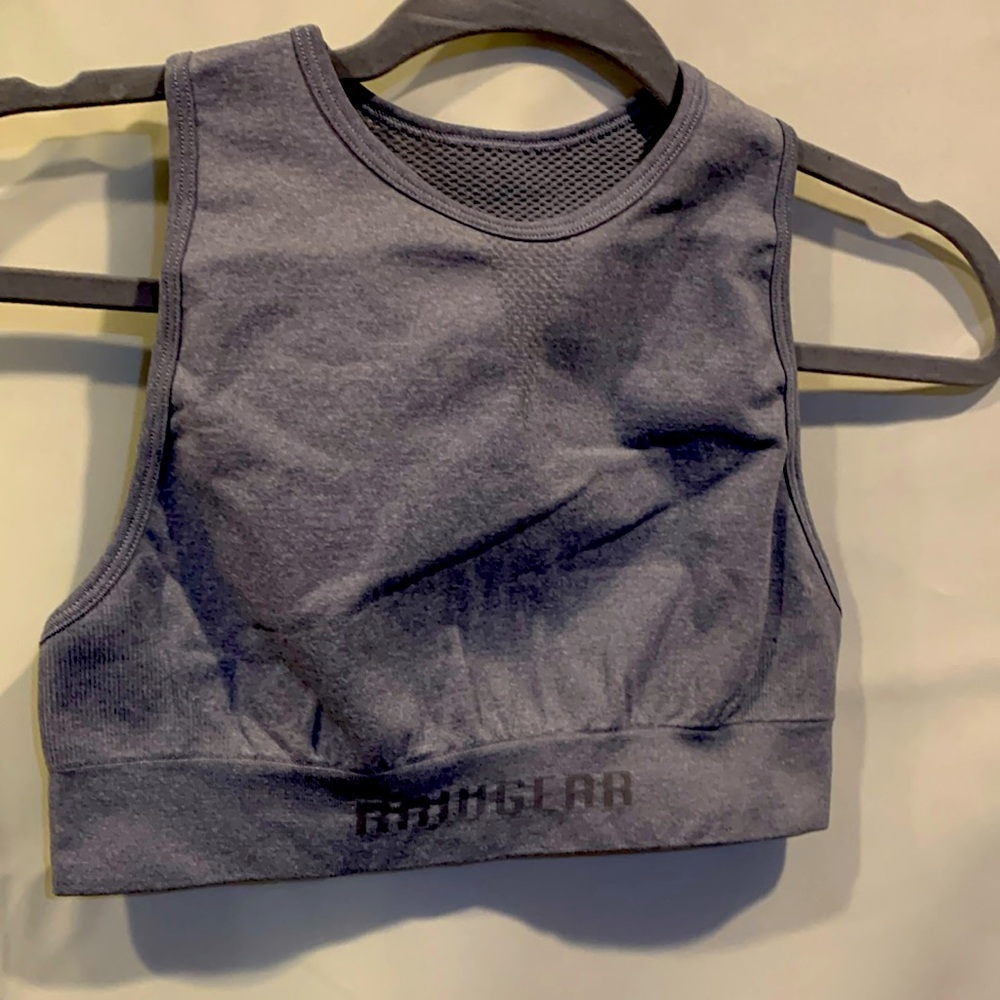 Medium Women’s Sports Bra Brand New